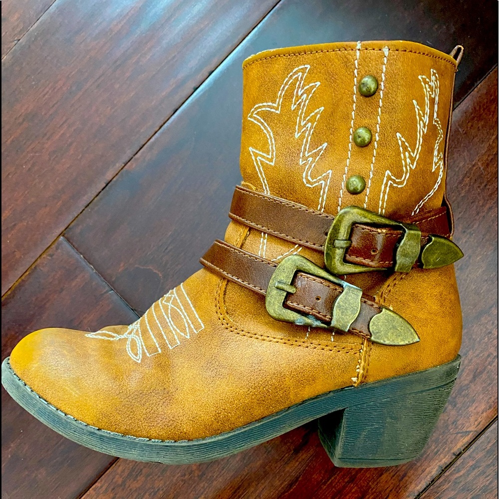Girls Cowboy / Western Boots size 1